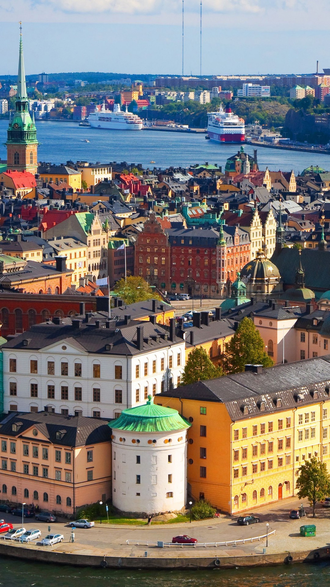 Gamla Stan Experience: History and Food
